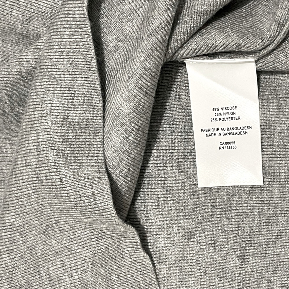 Sz US M Reitmans women Long-Sleeve V-Neck Sweater pullover 48%viscose grey - Picture 14 of 15
